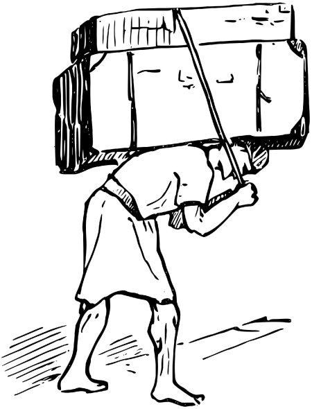 Человек тащит груз