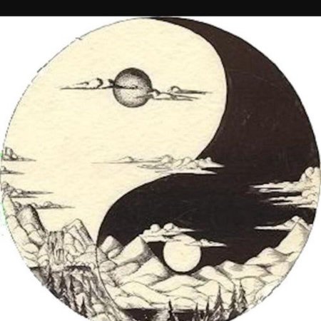 Стилизованная луна