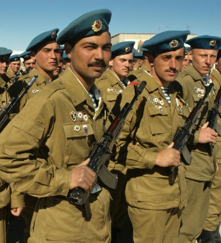 Декабря ввод советских войск в афганистан