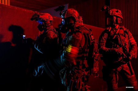 Спецназ ночью