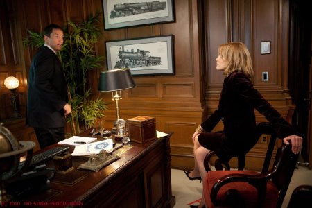 Теа леони госсекретарь