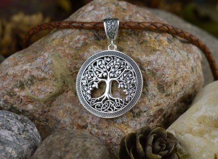 Амулет древо жизни
