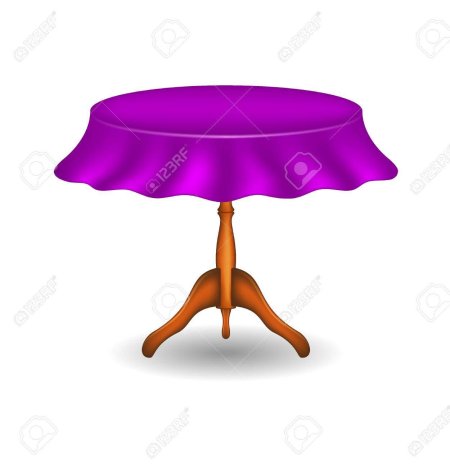 Стол со скатертью