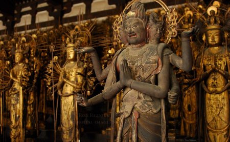 Храм сандзюсангэндо киото