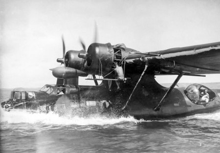 Каталина самолет амфибия