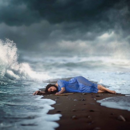 Девушка море