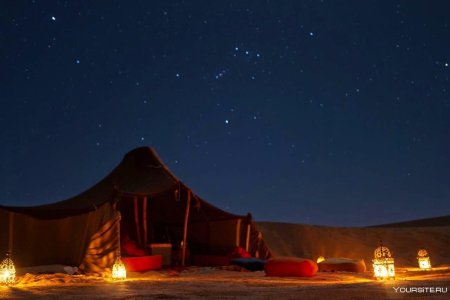 Desert tent