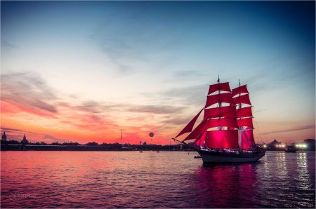 Санкт-петербург нева алые паруса