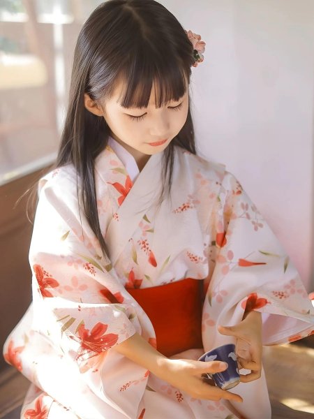 Японское кимоно для девочки