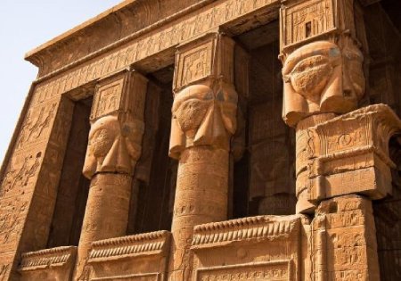 Храм богини хатхор в дендере