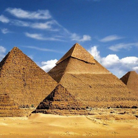 Хеопса пирамида