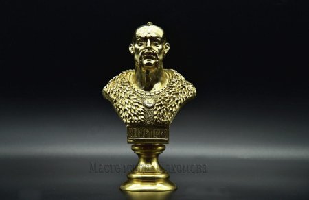 Бюст князя святослава