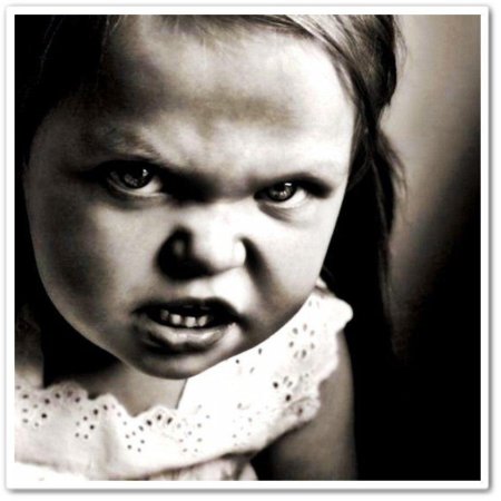 Злая девочка