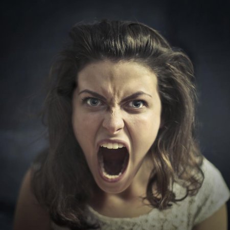 Злая женщина