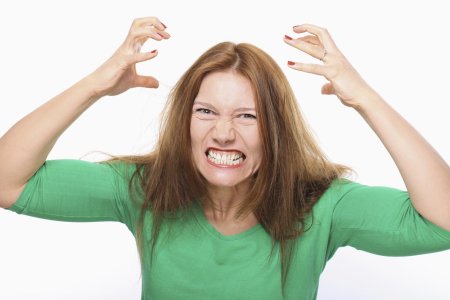 Злая девушка