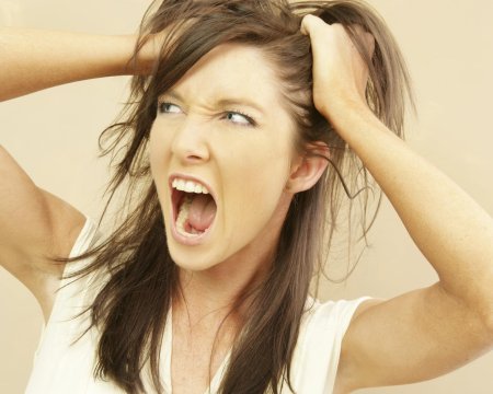 Девушка в гневе