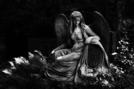 Кладбищенские статуи ангелов эстетика