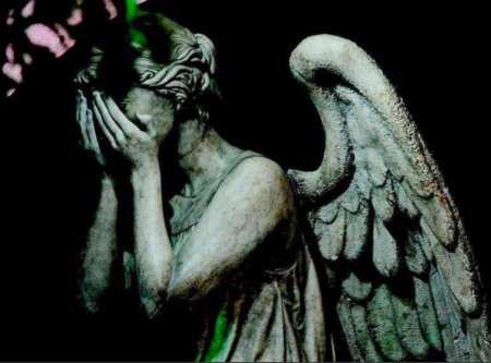 Кладбищенские статуи ангелов эстетика