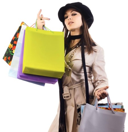 Девушка с покупками