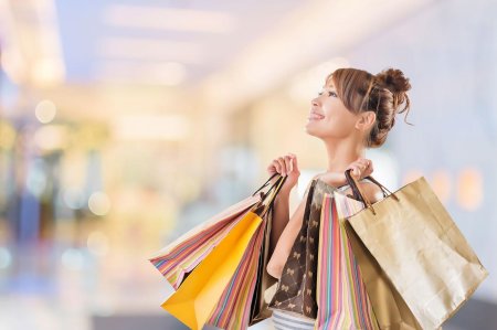 Девушка шоппинг