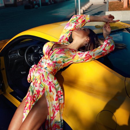 Машина девушка