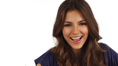 Виктории джастис