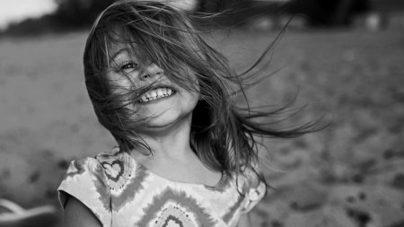 Улыбка девочки