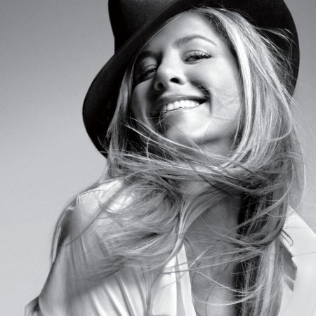 Дженнифер энистон