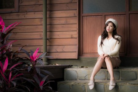 Женщина на лестнице