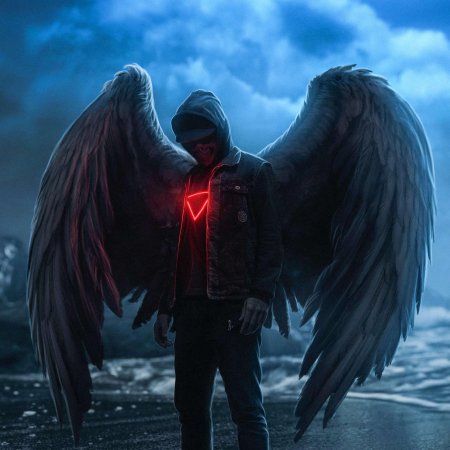 Ангел в капюшоне