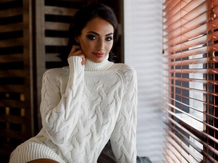 Вязаные свитера