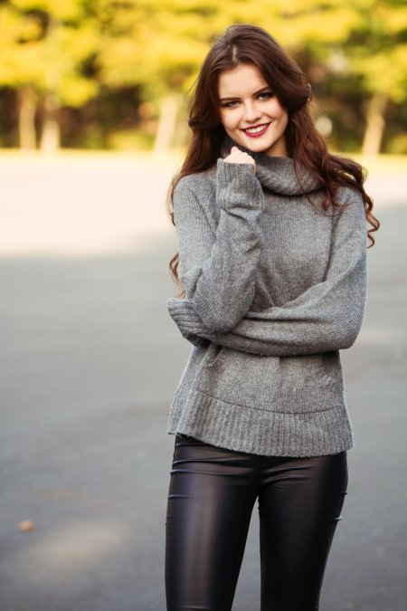 Модный джемпер