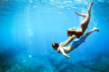 Влюбленные под водой