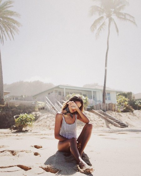 Девушка пляж