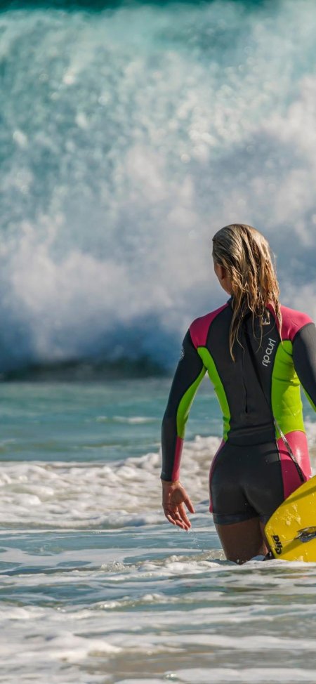 Фелисити палмер серфингистка