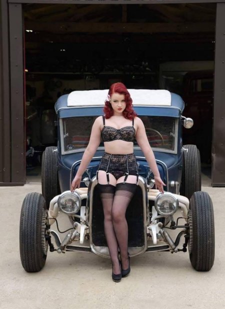 Девушка рокабилли хот род