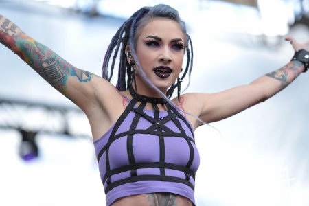 Infected rain вокалистка