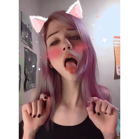 Стримерши ахегао фейс