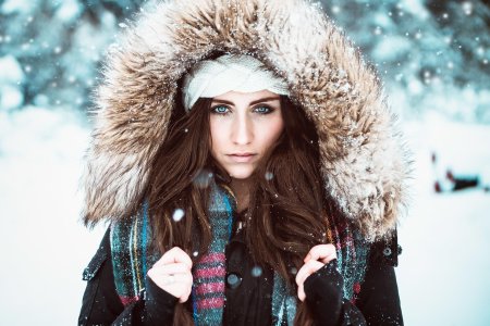 Девушка зима