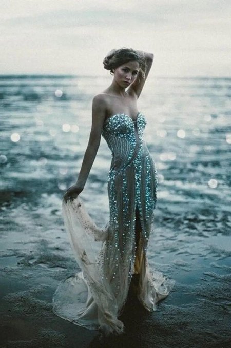 Платье в стиле русалки