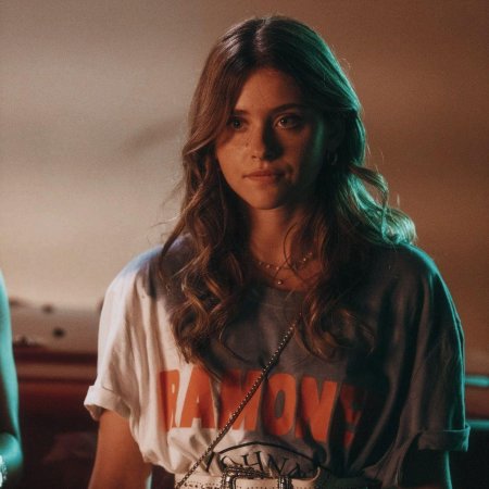 Николь уоллес