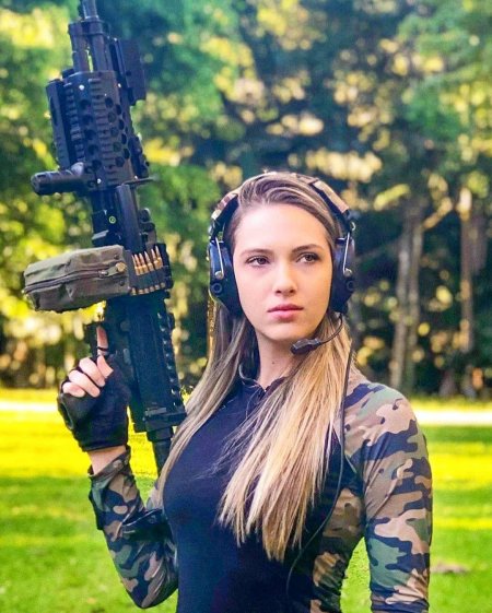 Девушки страйкбол