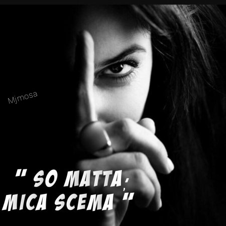 Девушка с грустными глазами