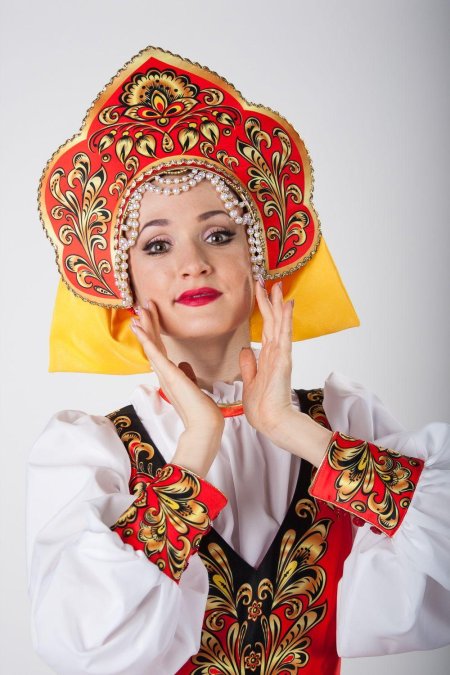 Кокошник русская красавица