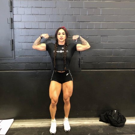 Фитнес модель бахар набиева