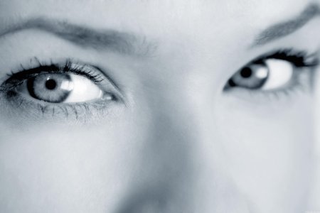 Глаза красивые