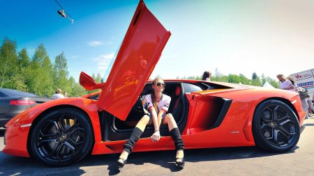 Ламборджини лаура