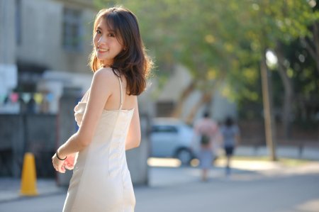 Милые девушки