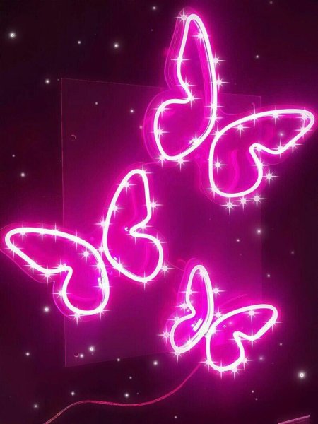 Неоновая бабочка