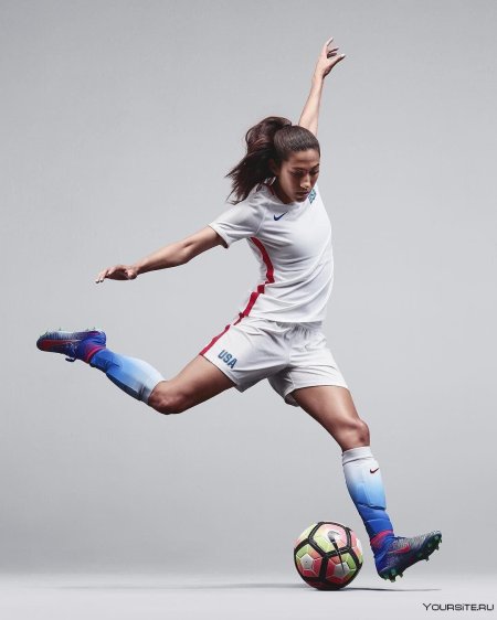 Джессика футболистка